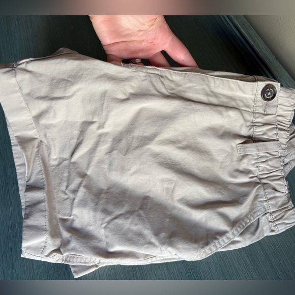 Chubbies Shorts Size S. Khaki. Regular Fit 5.5" Inseam - Picture 4 of 9